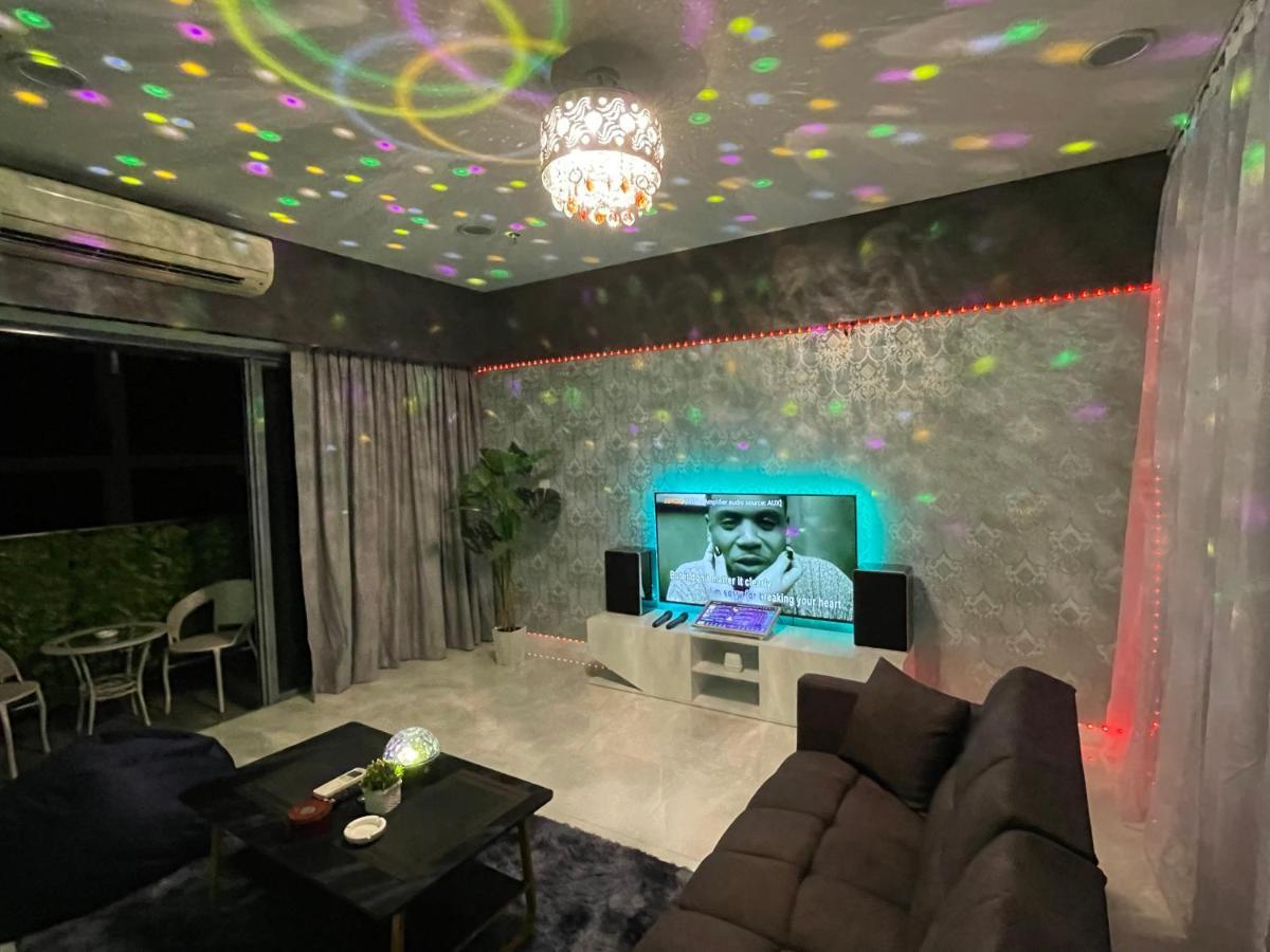 Mercu Summer Suite Klcc With Karaoke & Playstation Kuala Lumpur Exterior foto
